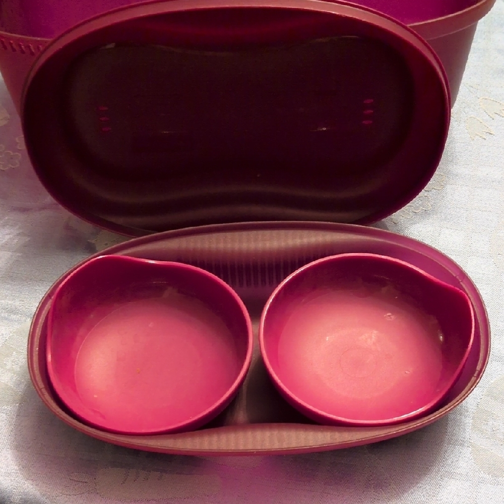 Tupperware Maroon Container - Picture 2 of 5